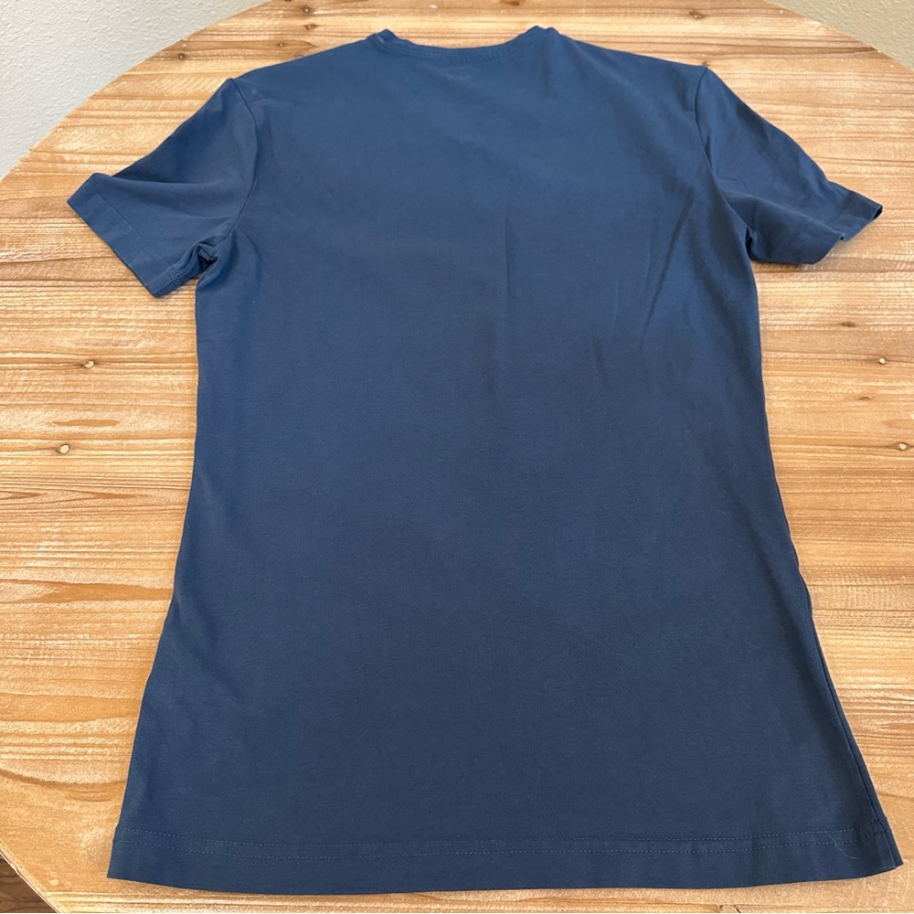 H&M Blue V Neck Tee/T-shirt Men’s Size S - Picture 6 of 6
